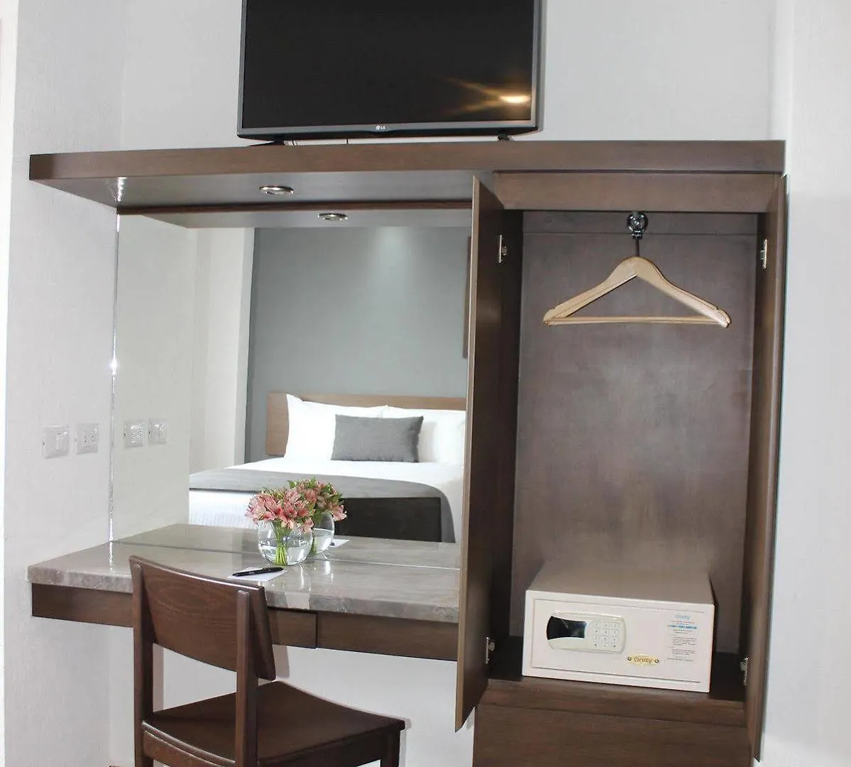 Eco Hotel Guadalajara Expo 4*,  Μεξικό